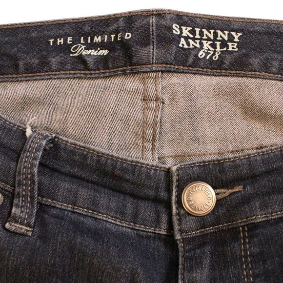 The Limited Skinny Ankle Jeans Size 12 – Sleek, Flattering, and Versatile - Picture 3 of 8